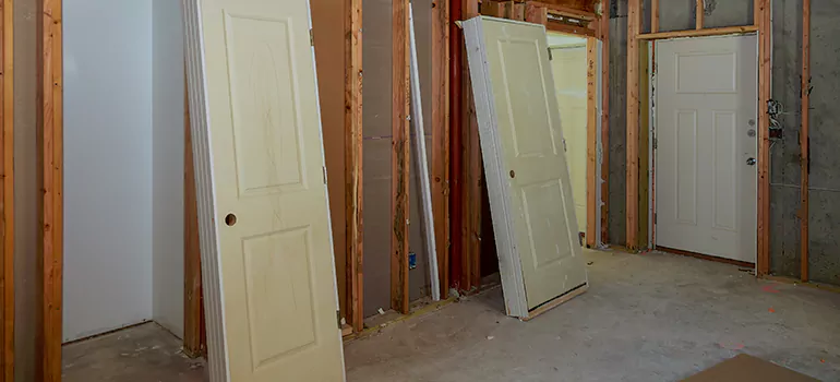 Outdoor Insulation in Les PromenadesAlbro Lake, Nova Scotia