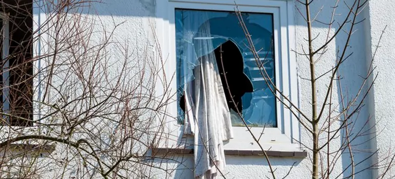 Storm Window Installation Contractors in Upper Musquodoboit, Nova Scotia