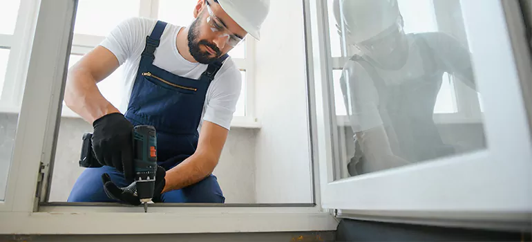 Replace Broken Window Pane in Saint-Fran?ois-de-Sales, NS